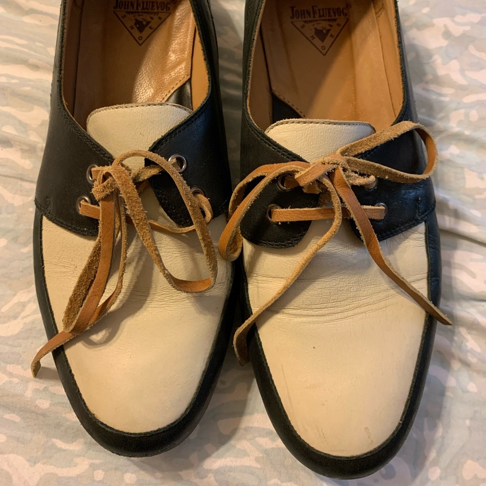 SUPER CUTE John Fleuvog Loafers Size 7 ♥️
